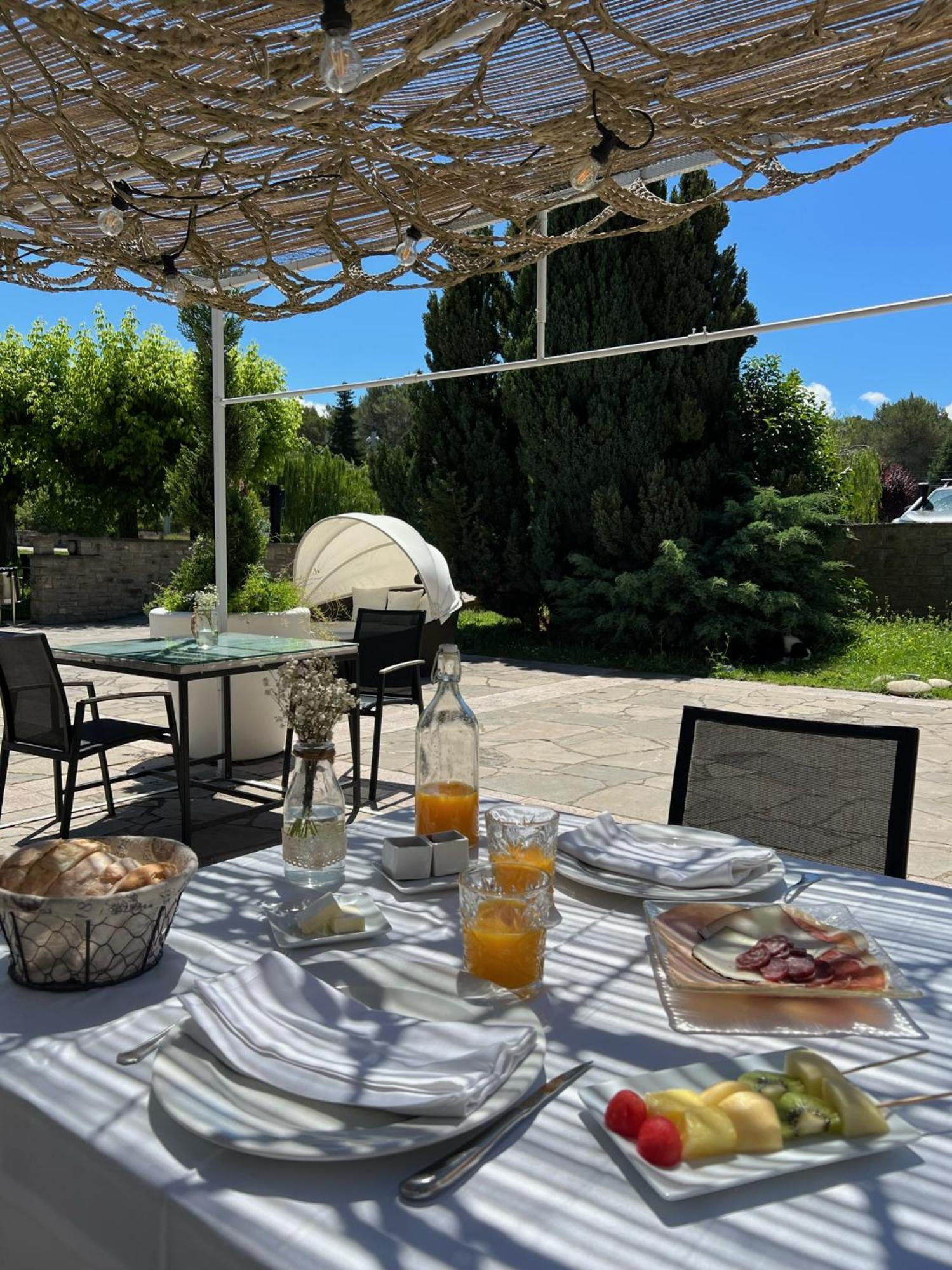 Boutique Hotel Urbisol Calders Екстериор снимка